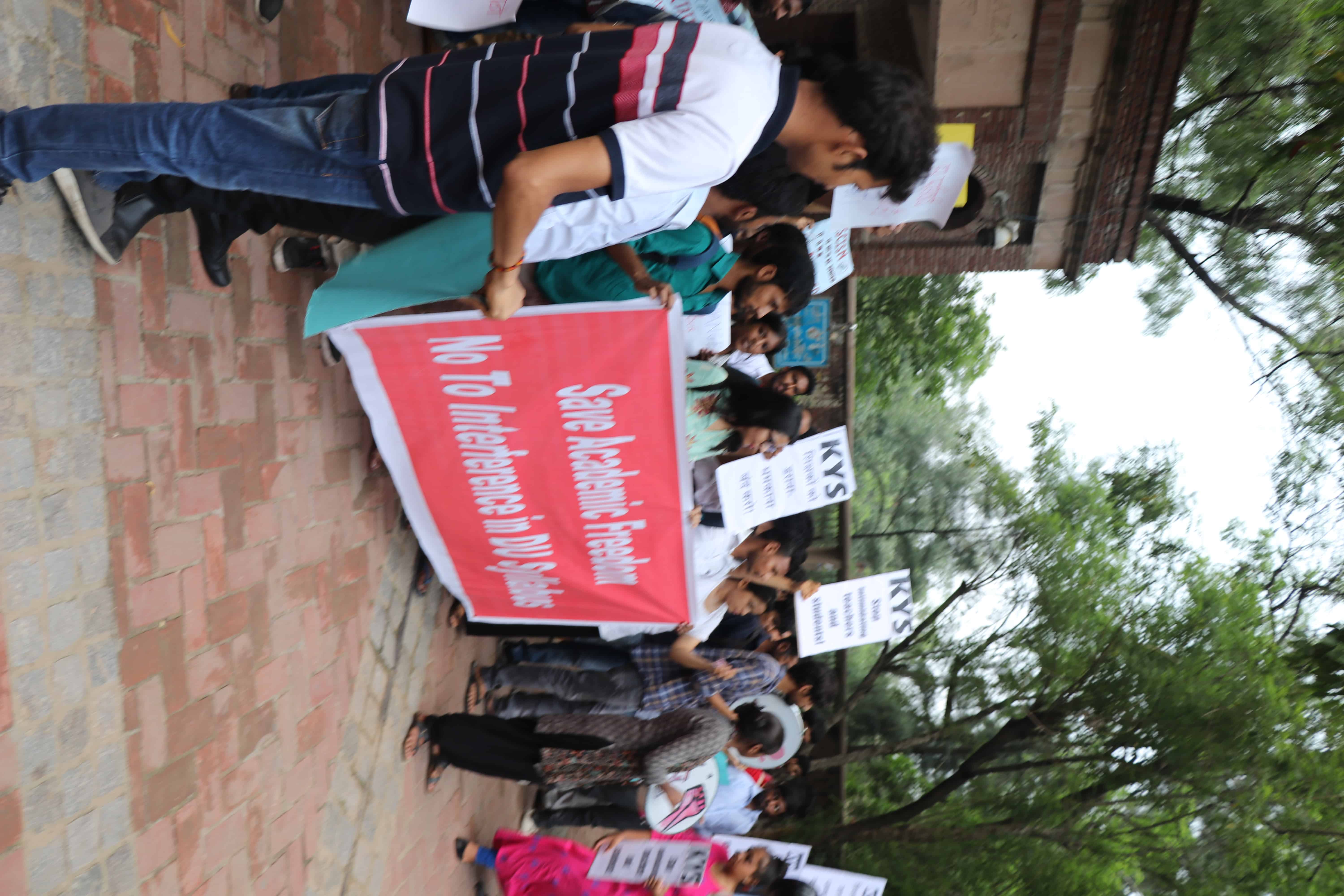 Protesters at the Faculty of Arts.