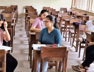 Gandhi Replaced with Savarkar in BA Syllabus; Row Erupts in DU