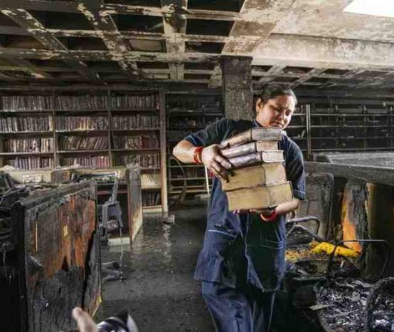 Fire Breaks Out at DU’s Guru Gobind Singh College: Over 3000 Books Destroyed, No Casualties Reported