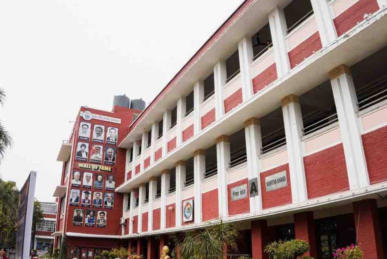 Fight breaks out at Hansraj College fest