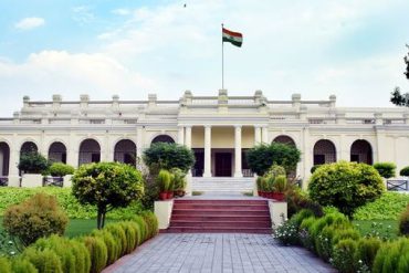 University of Delhi’s administrative building, lawns and gardens.