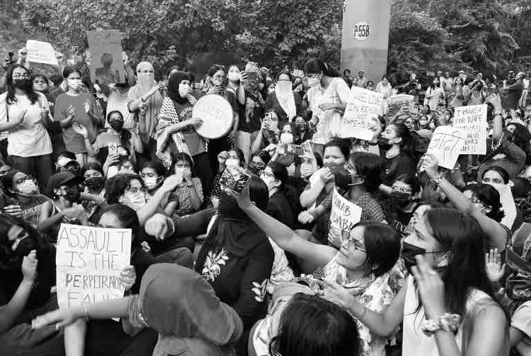 Solidarity March at LSR Back Gate Post the Astha Kunj Minor Gang Rape