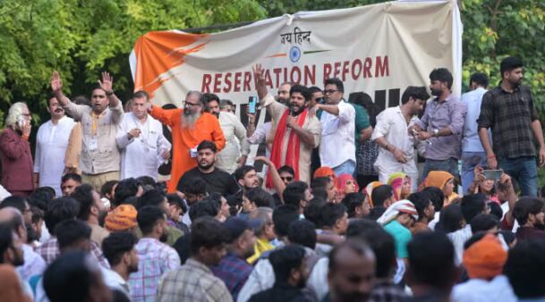 Protesters gather at a Reservation Reforms Andolan rally in Delhi