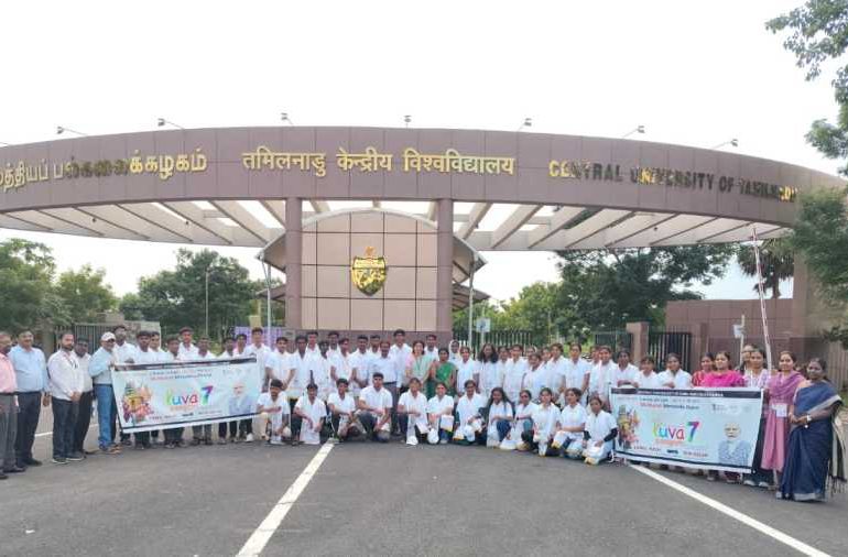 Central University of Tamil Nadu sends a delegation of students and teachers to DU as part of the Yuva Sangam scheme